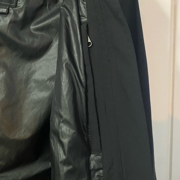 Marmot Women's Waterproof Rain Jacket - Picture 7 of 7